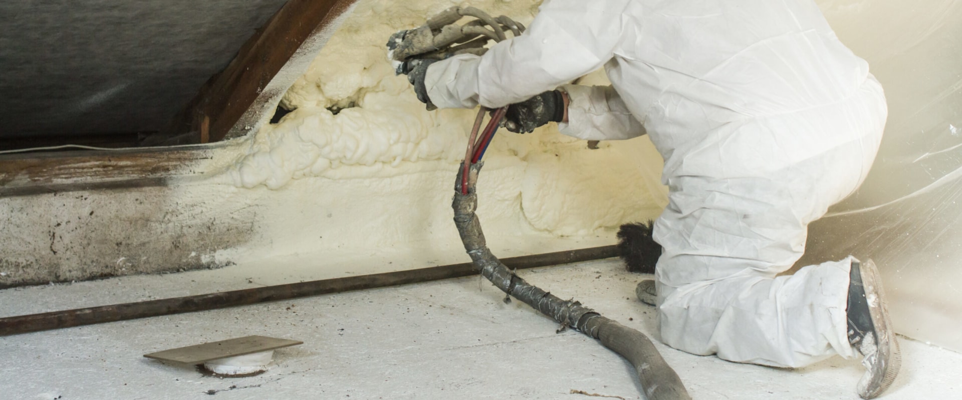 how-long-does-spray-foam-insulation-fumes-last